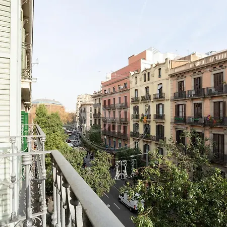 Appartamento Comodo Cerca De Plaza Cataluna Barcellona